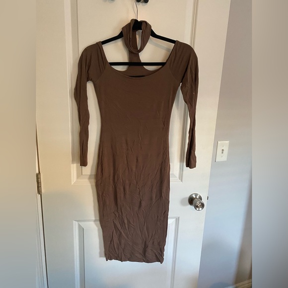 Naked Wardrobe choker midi dress - taupe - Picture 2 of 5